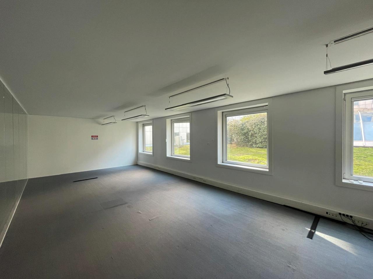Bureau Charenton-le-Pont 642m² Location bureau Charenton-le-Pont Val-de-Marne OLBUR2533517 3